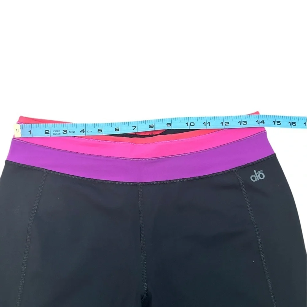 Alo Black & Pink Purple Colorblock Waist Activewear Capri Leggings Womens Medium